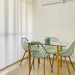 Apartamento en Marbella con Vistas al Mar